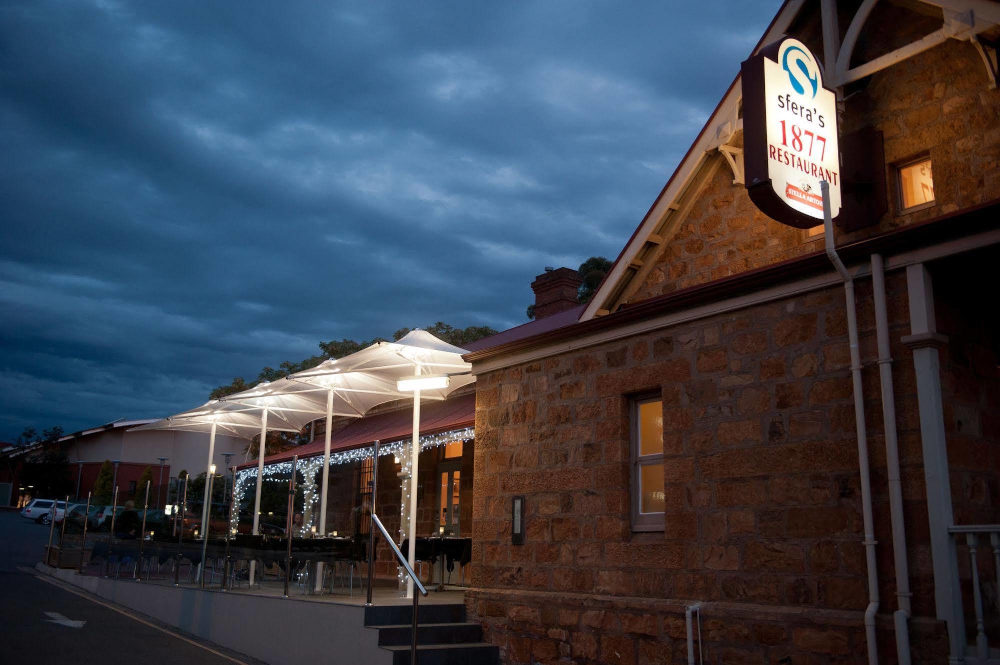 Sfera'S Park Suites & Convention Centre Adelaide Exterior foto